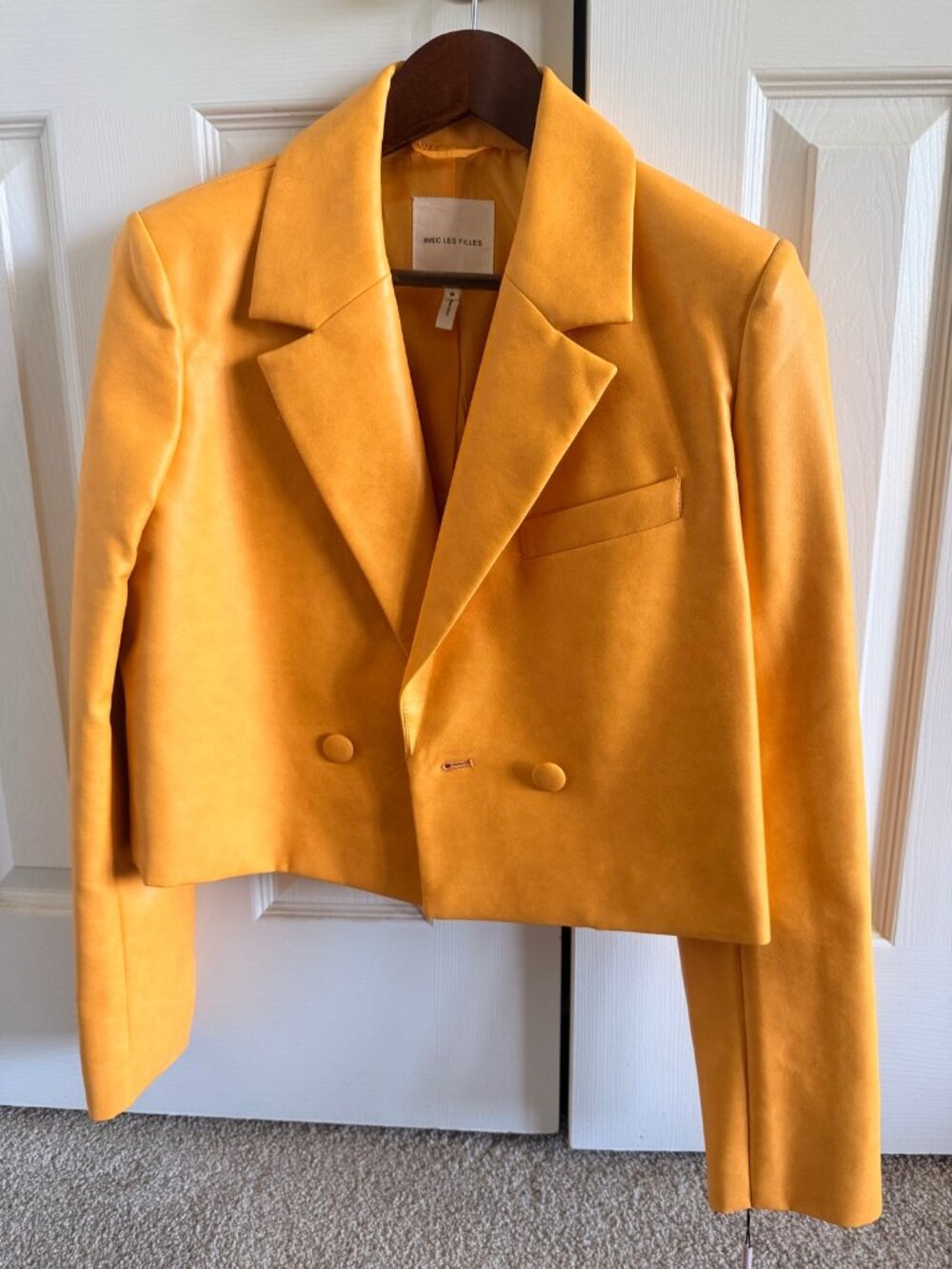 Avec Les Filles Mustard Faux Leather Cropped Blazer — Size M